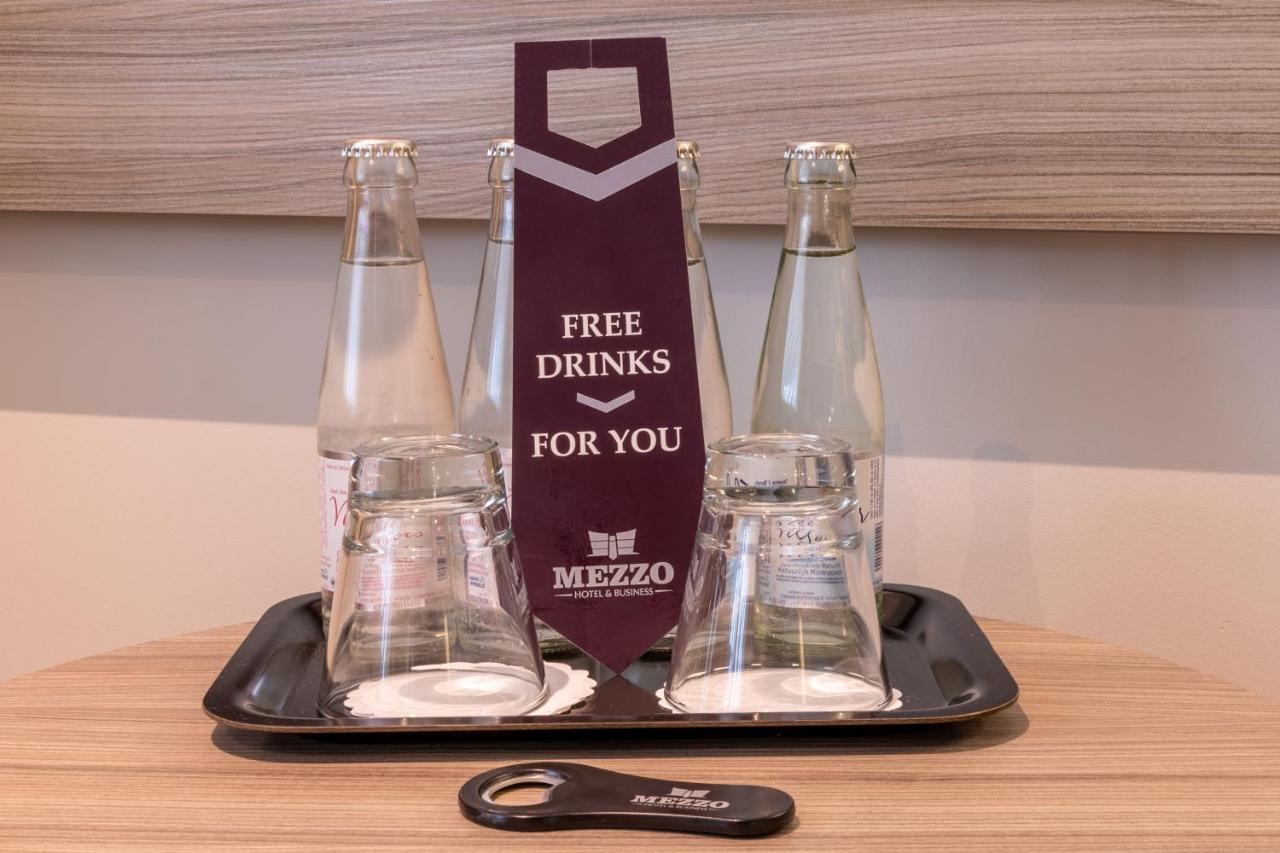 Mezzo Hotel & Business Beringen Extérieur photo